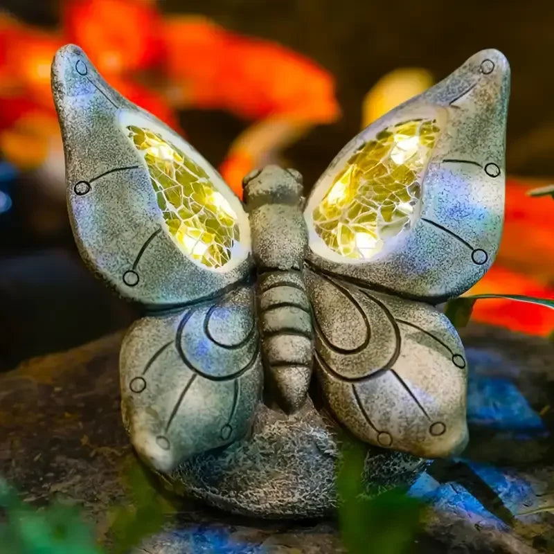 Artistic Silver-Toned Butterfly Statue 3D Polyresin Mosaic Animal Figurine for Garden & Home Decor for Craft & Gift Use