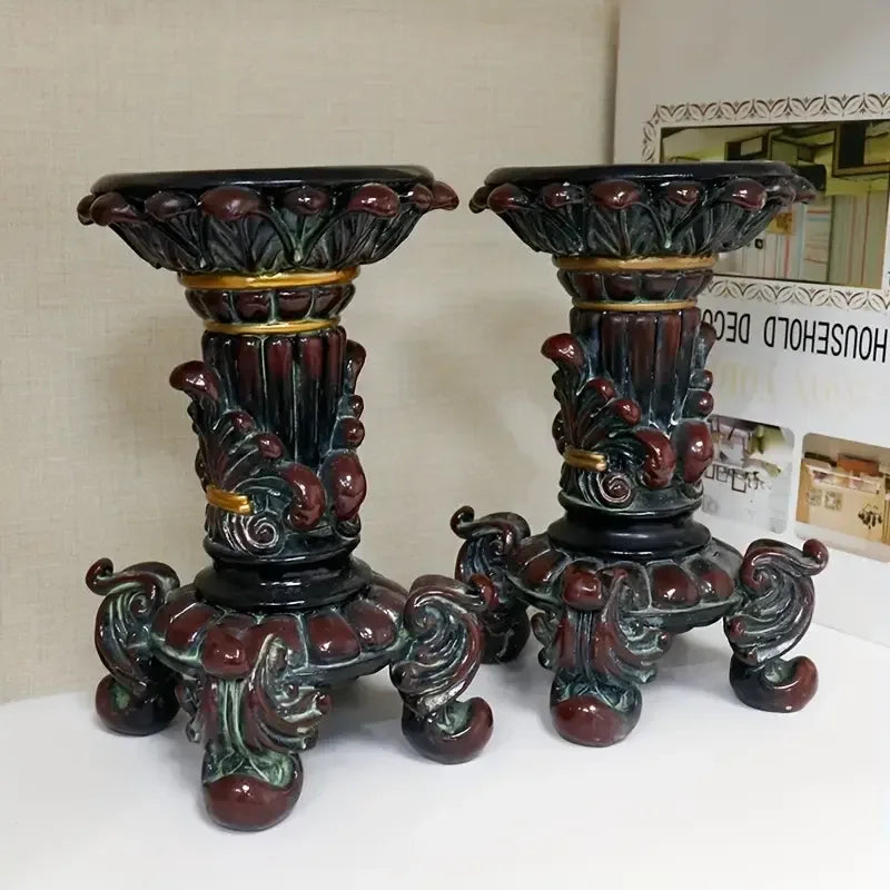 Resin Crafts Hand-painted Fashion Candle Holder Artistic Decor Gold Accent Ornate Pattern Detail Indoor Dining Space