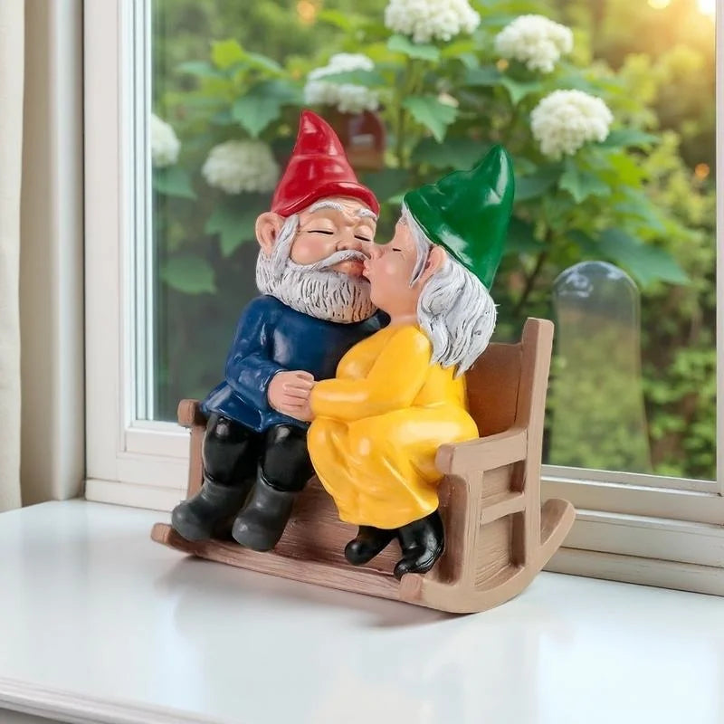 Romantic Gnome Couple Resin Figurine Hand-painted Modern Art Design Whimsical Artistic Home Decor Indoor Tabletop Statue