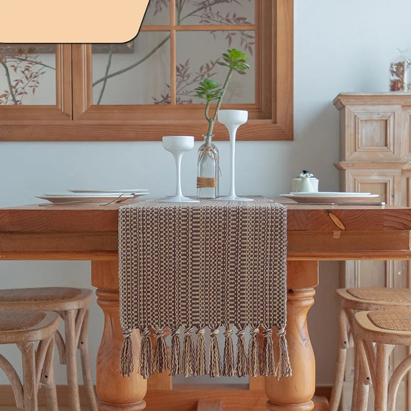 High Quality Striped Table Runner with Tassels Luxury Anti-Scratch Tea Table Mat for Office Home Soft Reusable Dining Decoration