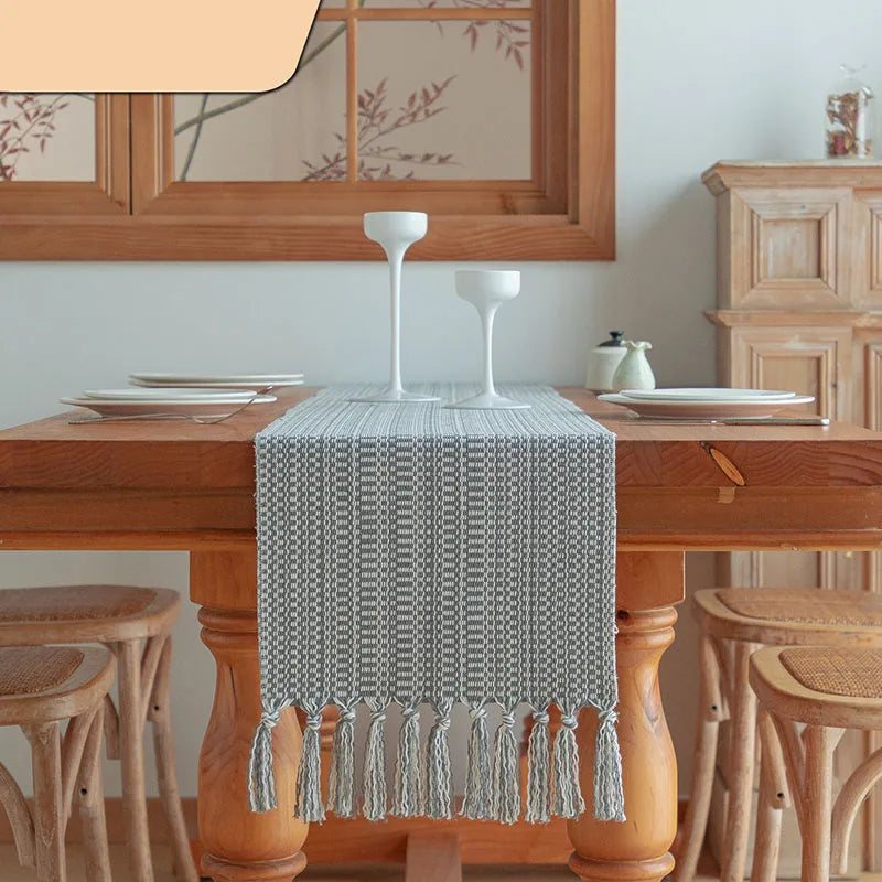 High Quality Striped Table Runner with Tassels Luxury Anti-Scratch Tea Table Mat for Office Home Soft Reusable Dining Decoration