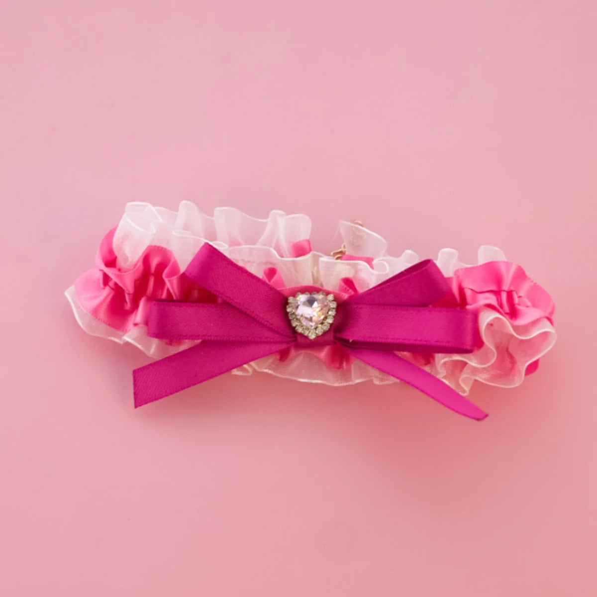 Luxury lace and rhinestone pet collar with heart-shaped charm-cute floral bow design, adjustable for cats and small dogs