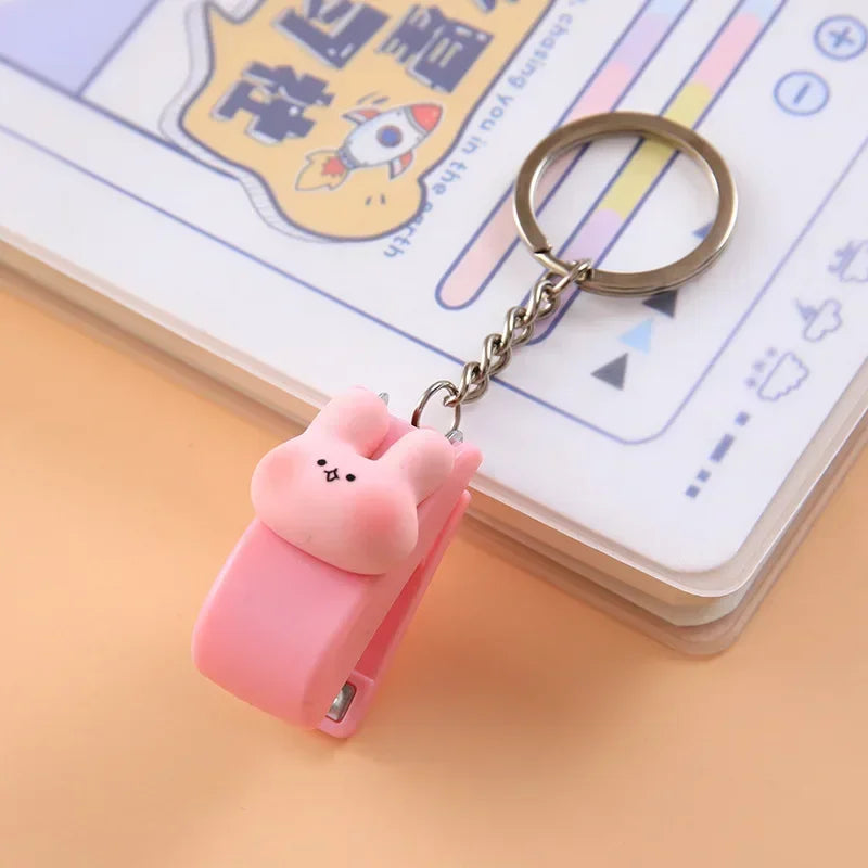 Mini Stapler Keychain - Kawaii Animal Design Portable Stapler for Students & Office