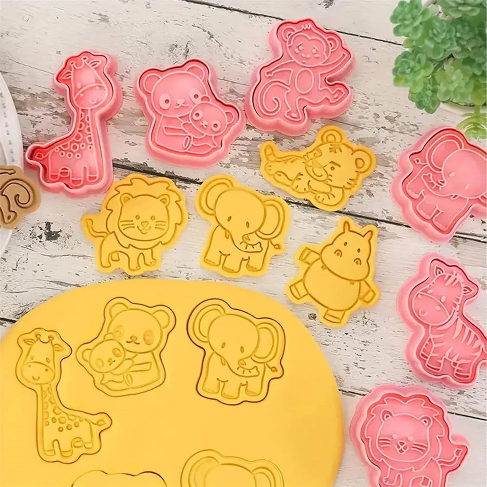 8 PCS Cartoon Animal Cookie Mold Dough Stamp Plastic 3D Cartoon Pressable  Cookie DIY Mold Candy Baking Pastry Baking Decoration