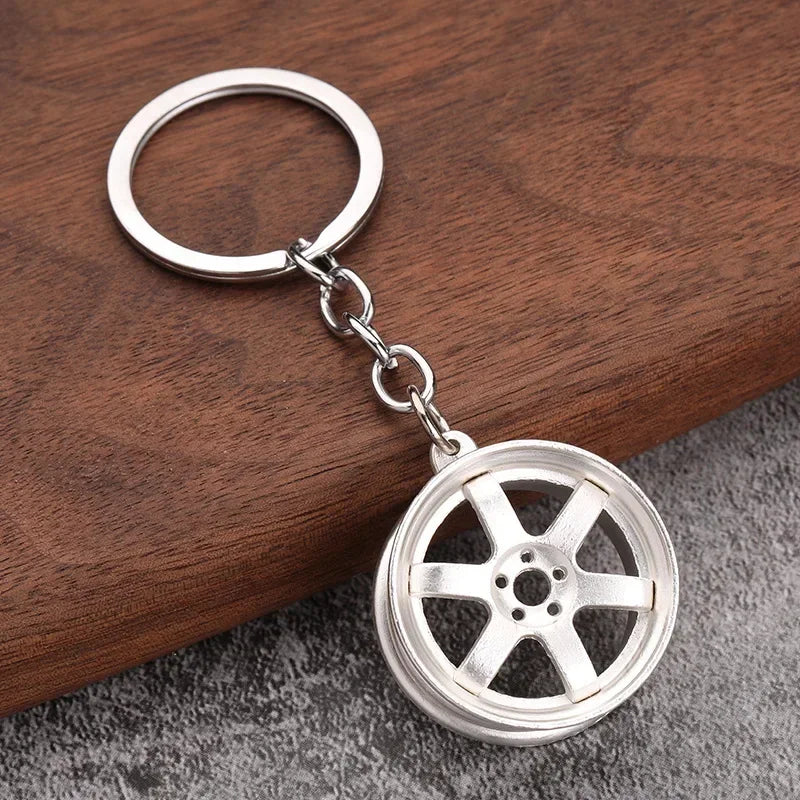 Automotive Gear Head Keychain - Speed Gearbox Keyring with Turbo Hub & Brake Disc Design