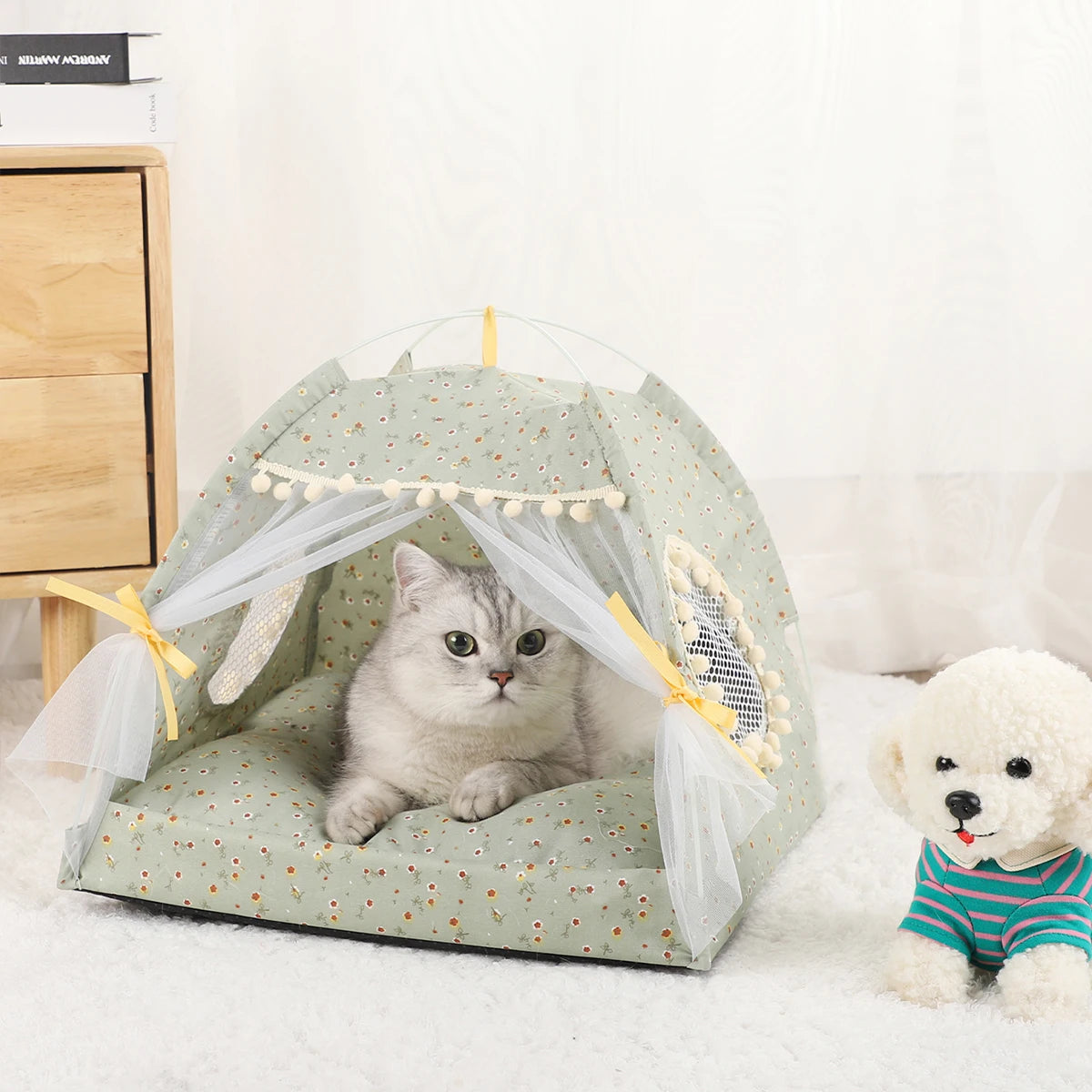 Premium Pet Tent Bed - Warm Clamshell Cat House with Cushion