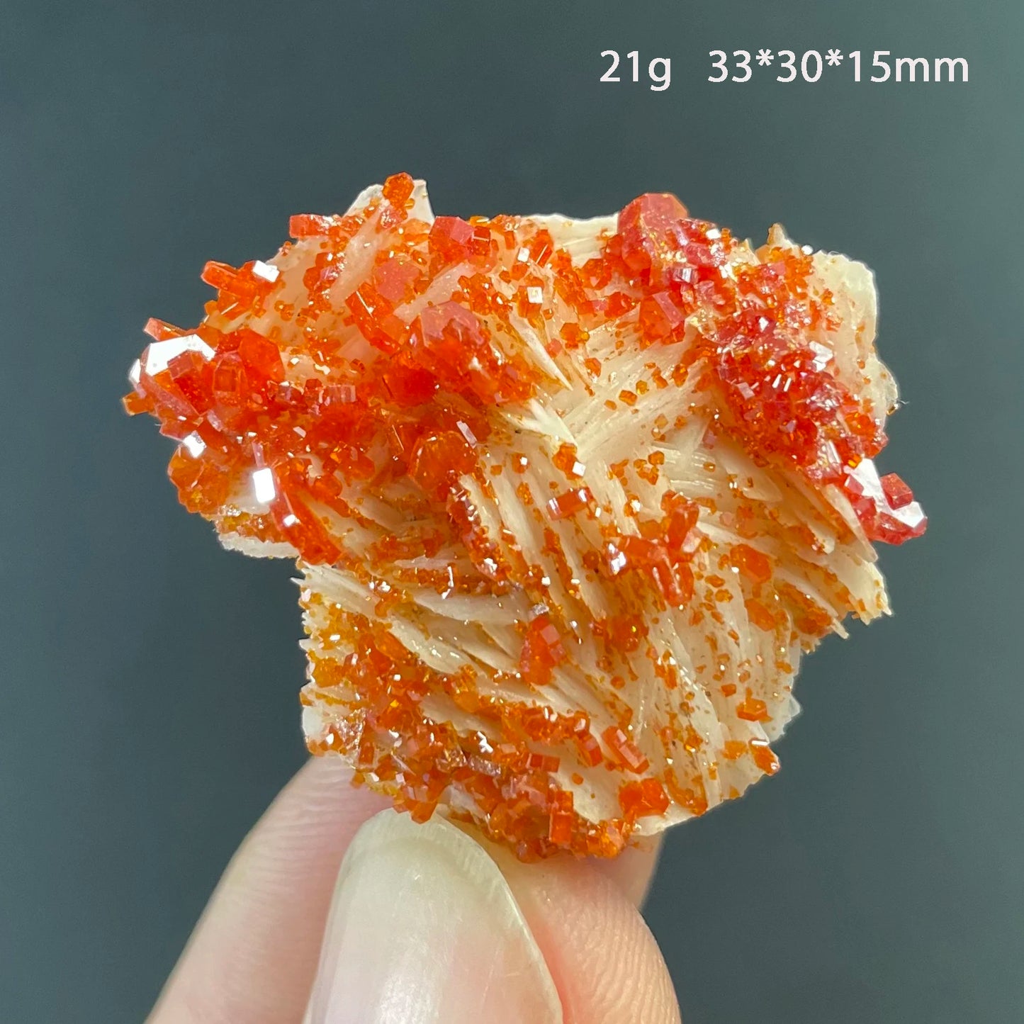 Natural Stone Vanadinite Crystal Mineral Specimen Quartz Cluster Raw Rock Decoration Rough Polished Healing