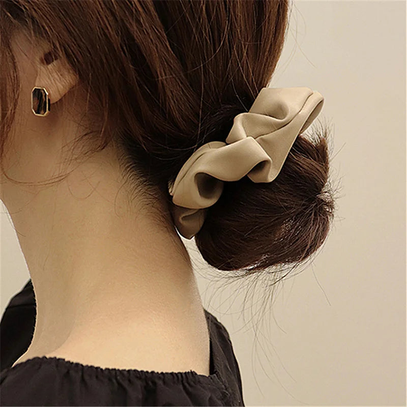 Solid color PU Leather Large Intestine Hair Rope for Woman elegant Does Not Hurt The Hair Hair Ties Fashion Girl High Ponytail S