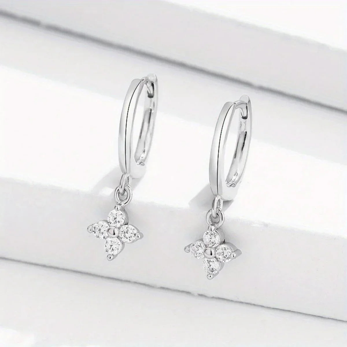 Zircon Flower Pendant Hoop Earrings for Women Simple Stainless Steel Huggies Cartilage Piercing Jewelry