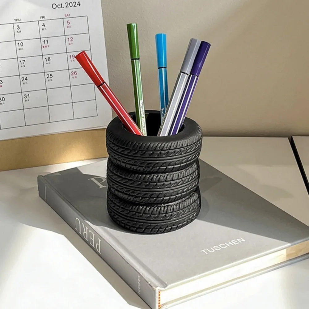 1pcs Creative Tyre Shape Pen Holder - Unique Desktop Utensils Storage Box,Tyre Design,Make Your Desktop More Neat and Beautiful!