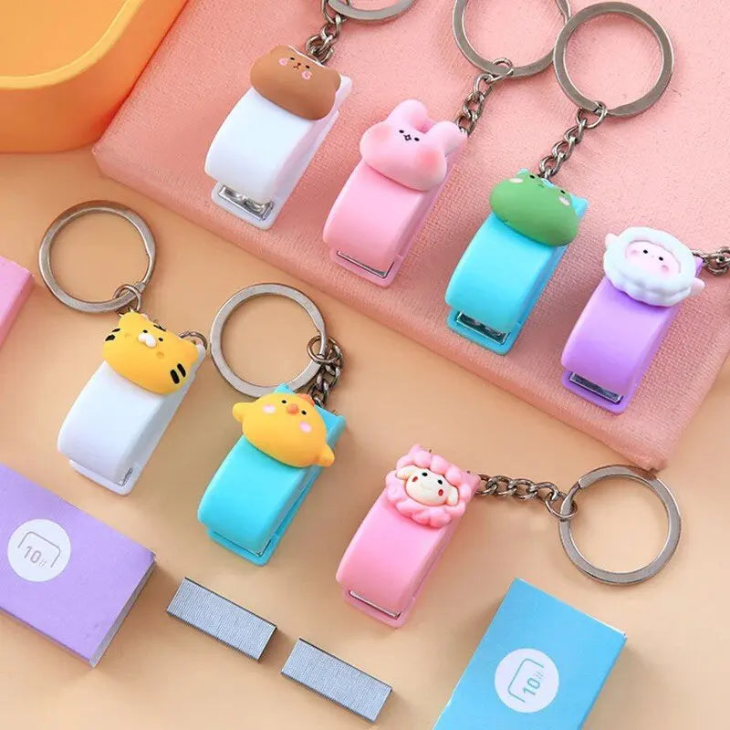Mini Stapler Keychain - Kawaii Animal Design Portable Stapler for Students & Office