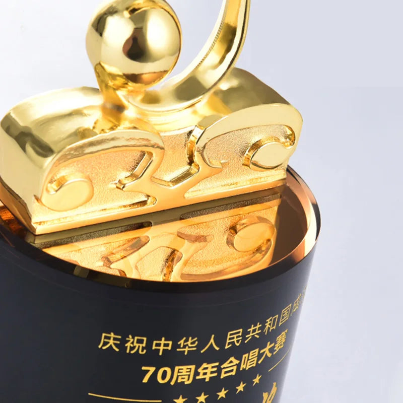 Creative Music and Singing Trophy, Metal Microphone Award, Excellent Employees Competition Souvenir, Custom Home Decoration, 1Pc