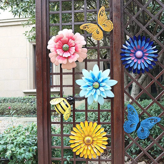 Metal Flower Garden Wall Decor Colorful Outdoor Fence Art Patio Sculptures Hanging Decorations for Yard Porch Living Room