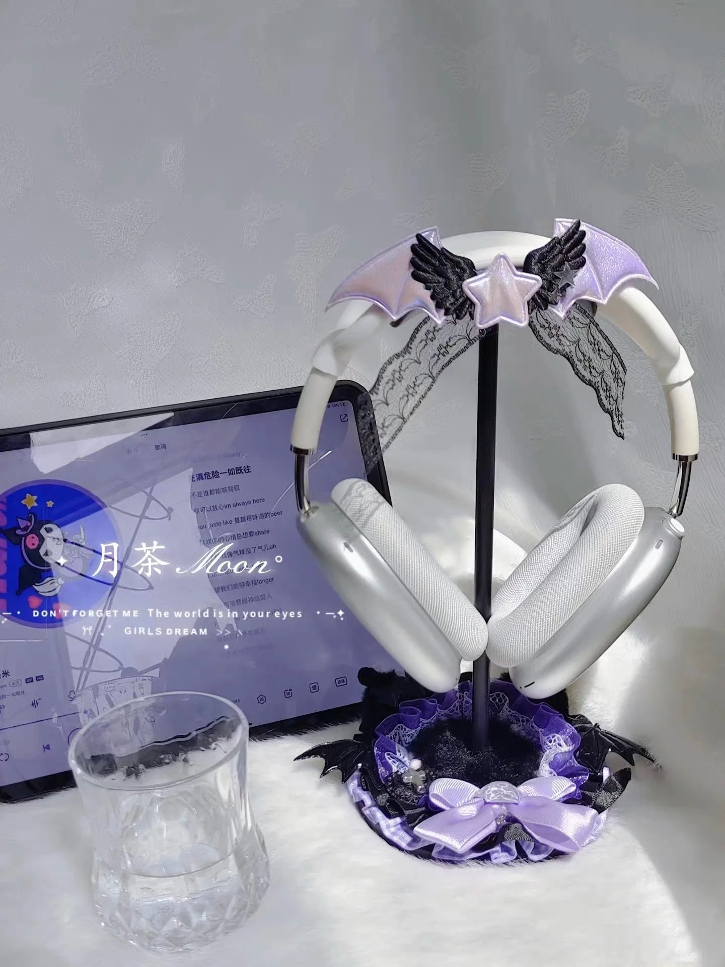 Plush Headphone Stand Customized Cute Headphone Storage Rack Desktop Gaming Esports Earphone Display Stand Headphone Accessories