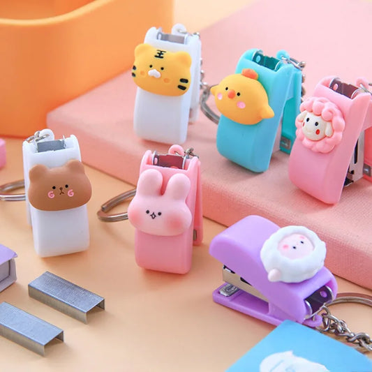 Mini Stapler Keychain - Kawaii Animal Design Portable Stapler for Students & Office