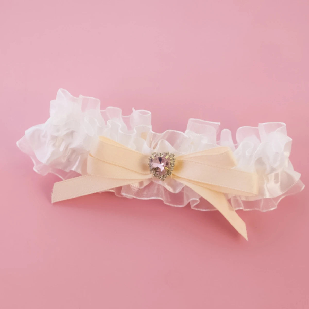 Luxury lace and rhinestone pet collar with heart-shaped charm-cute floral bow design, adjustable for cats and small dogs